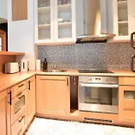Serene 1br With Sauna & Private Entrance Appartement Tallinn