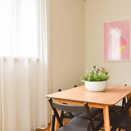 Serene 1br With Sauna & Private Entrance * 塔林